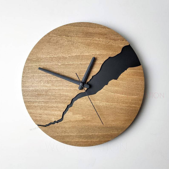Holz Wanduhr | Rund | Ziffern | Linien | Raum | Nachhaltig | Schlicht-Raum-Luzern Mode