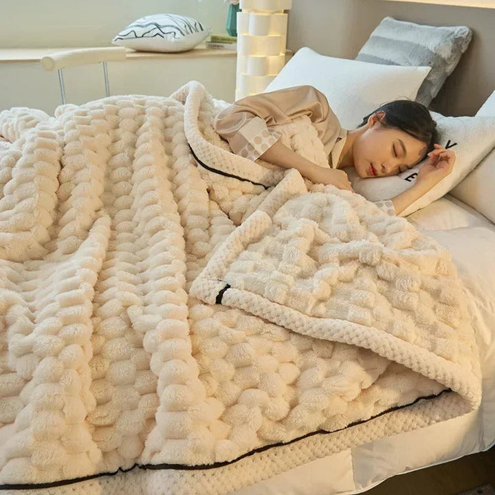 Doppellagige Coral-Velvet-Decke für Herbst & Winter – TurtleWarm