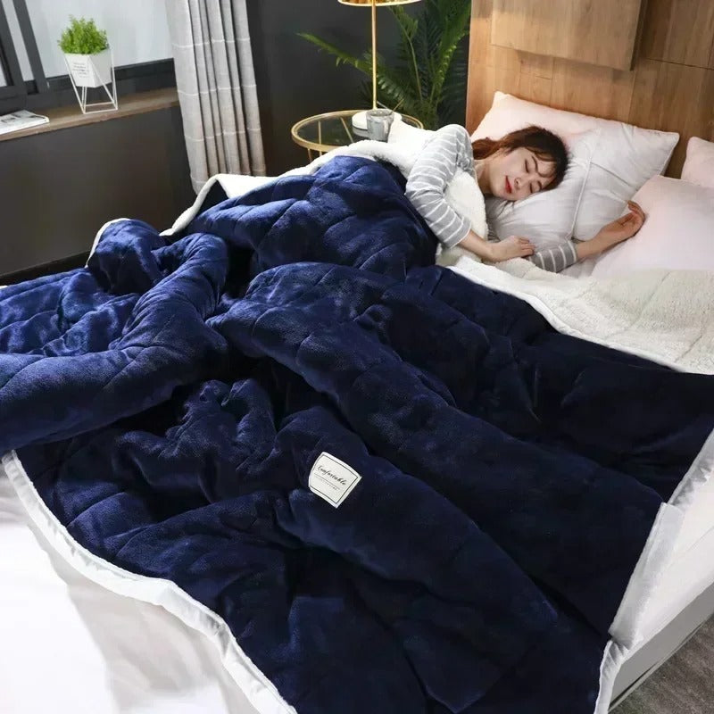 Warme Flanell-Korallfleece-Decke für Herbst & Winter – CosyBlanket