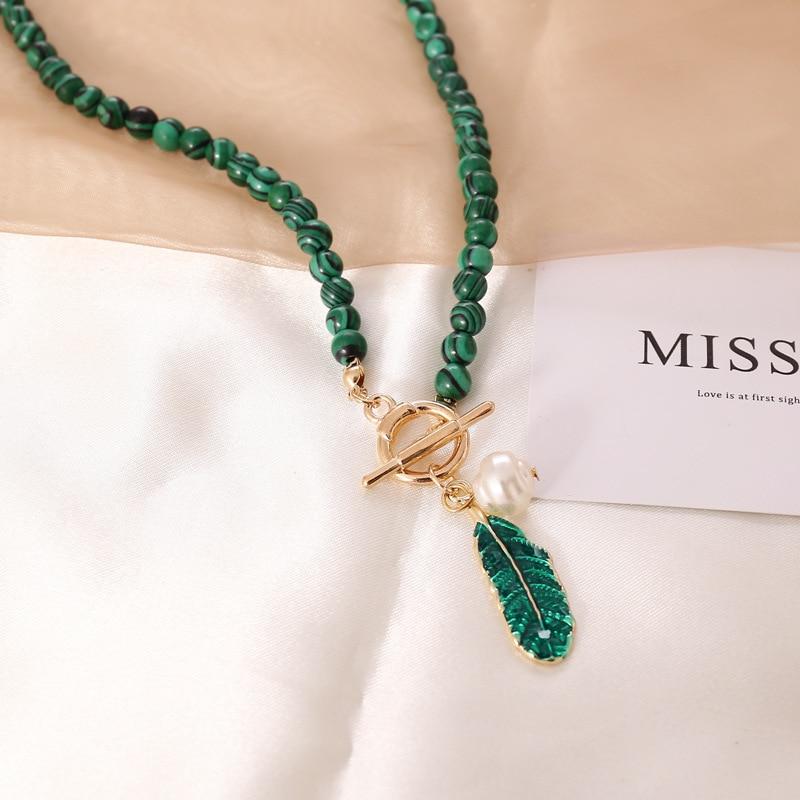 Grüne Edelsteinkette | Malachit Perlen Stilvoll Handgemacht Boho-Luzern Mode