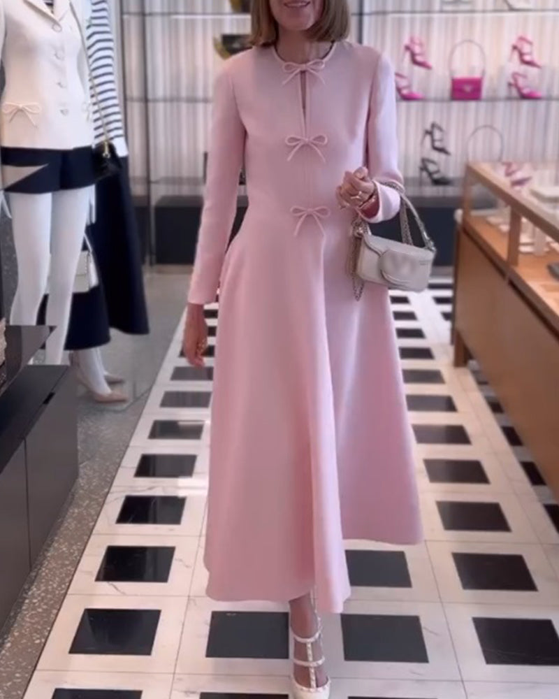 Elegantes Damenkleid mit Schleifen-Detail für besondere Anlässe-Luzern Mode