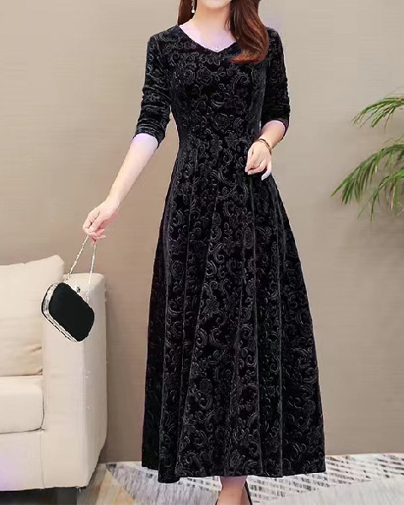 Elegantes Damen Abendkleid mit floralem Muster aus Samt-Luzern Mode