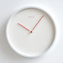 Wanduhr | Rund | Minimalistisch | Skandinavisches Design | Kunststoff-Rot-25cm-Luzern Mode