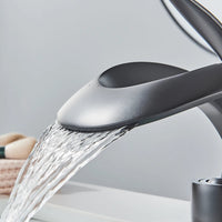 Messing Waschbeckenarmatur | Wasserfallauslauf | Modern | Aufsatzmontage-Luzern Mode