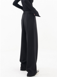 Damen Weite Hose mit Asymmetrischem Design und Bundfalten-Luzern Mode