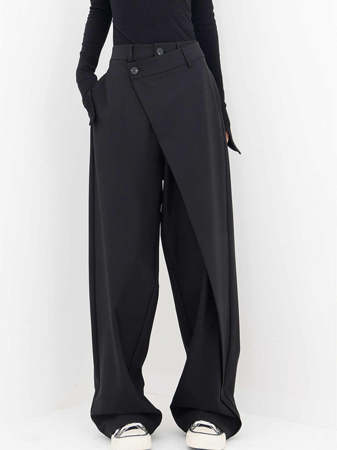 Damen Weite Hose mit Asymmetrischem Design und Bundfalten-Luzern Mode
