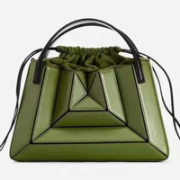 Geometrische Damenhandtasche mit modernem Design kaufen-Grün-Luzern Mode