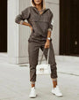 Bequemes modernes Damen-Trainingsanzug mit Muster-Design-khaki-XS-Luzern Mode