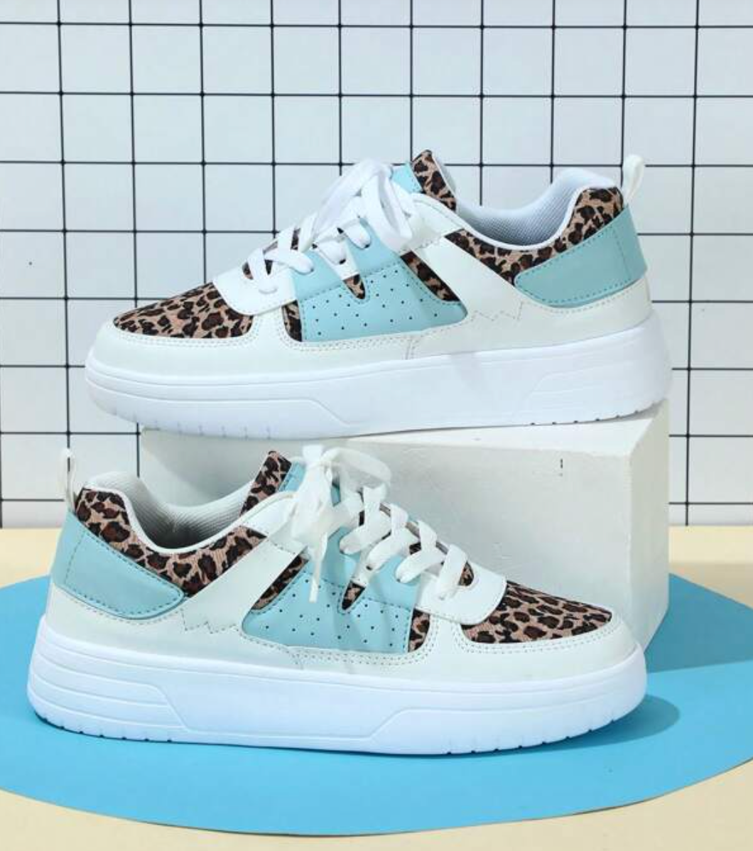Damen Sneaker mit Komfortsohle und modernem Design-Luzern Mode