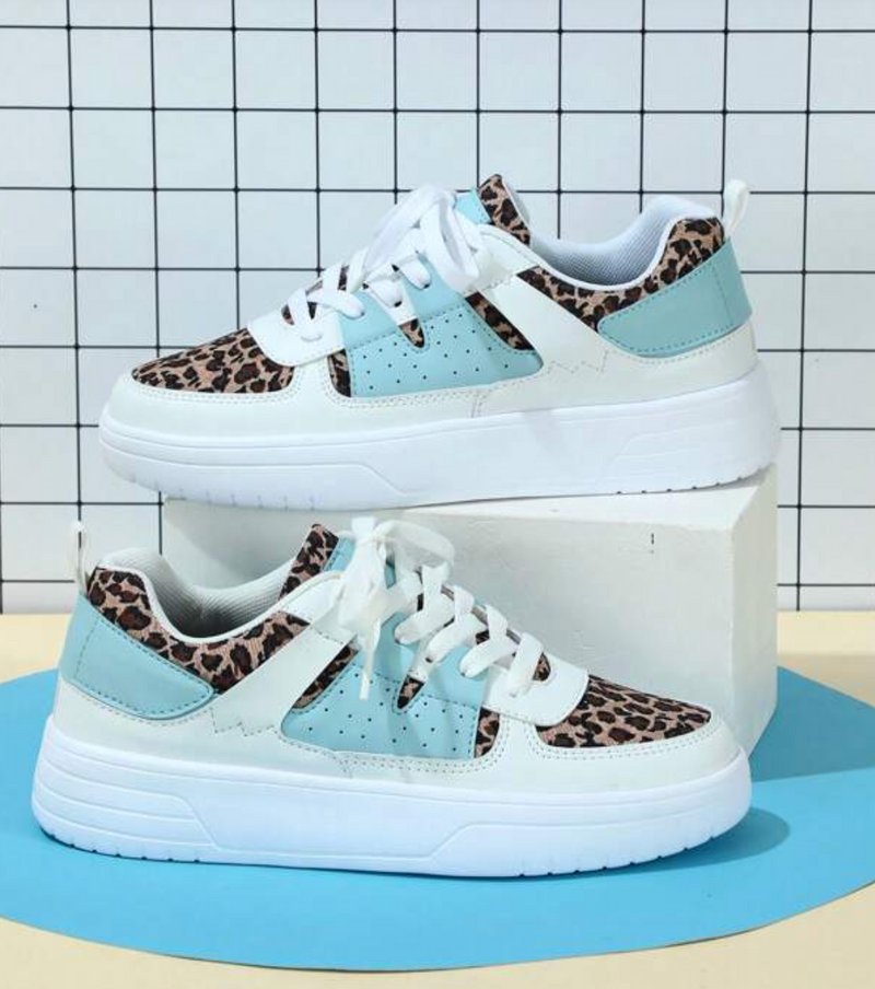 Damen Sneaker mit Komfortsohle und modernem Design-Luzern Mode