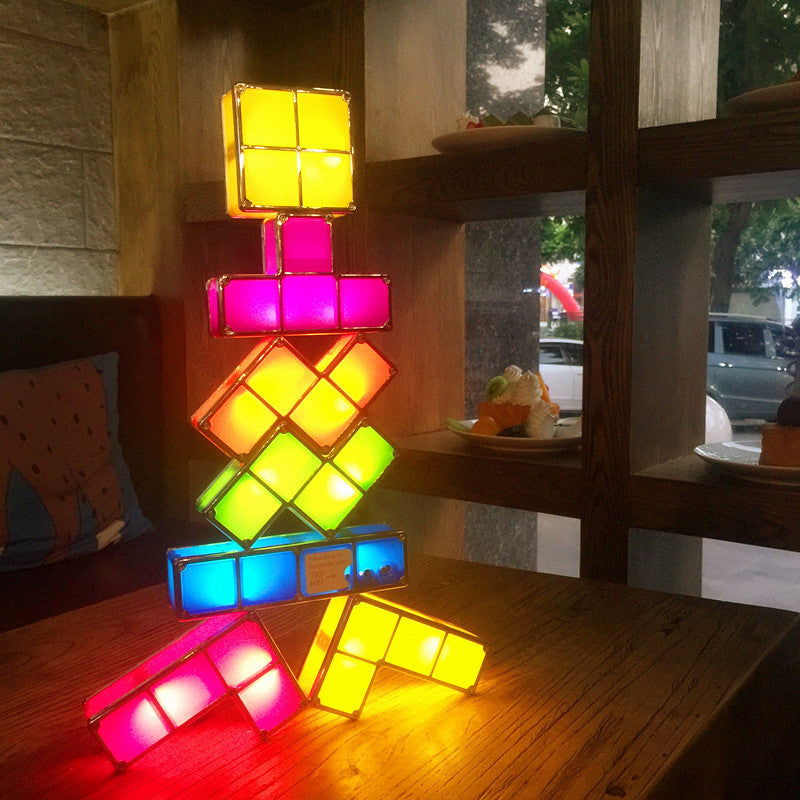 Tetris Lampe | Bunt | Kreativ | LED | Selbst Bauen | Interaktiv-Luzern Mode