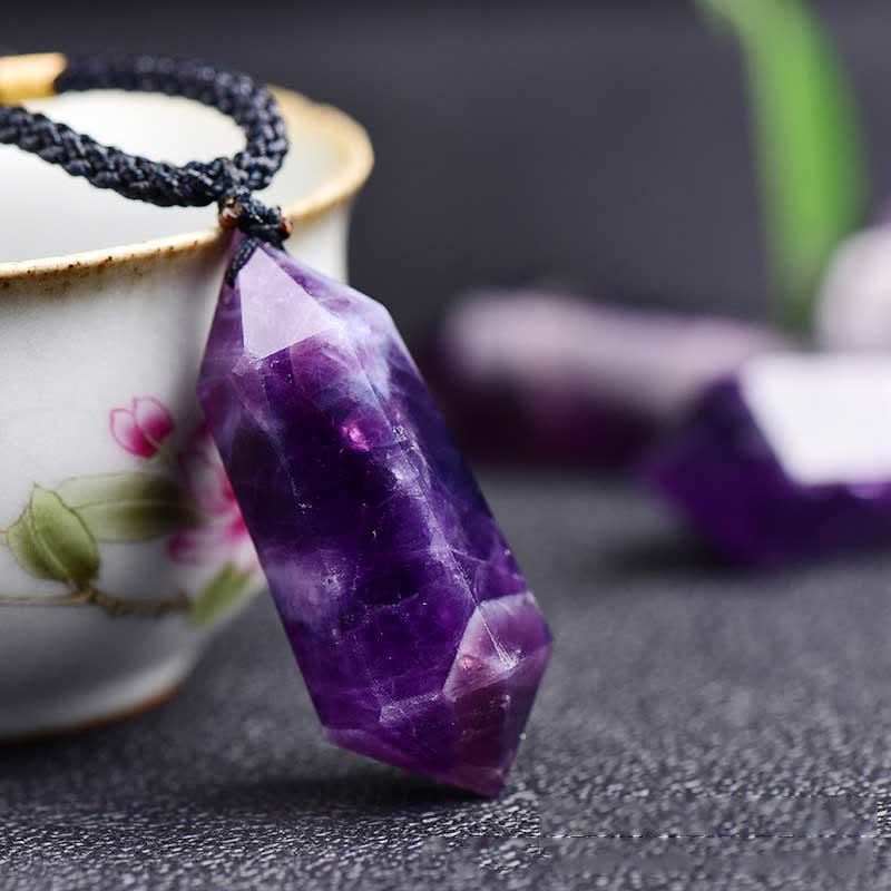 Halskette mit Naturstein | Kristall | Amethyst | Heilend | Stilvoll-Amethyst-Luzern Mode
