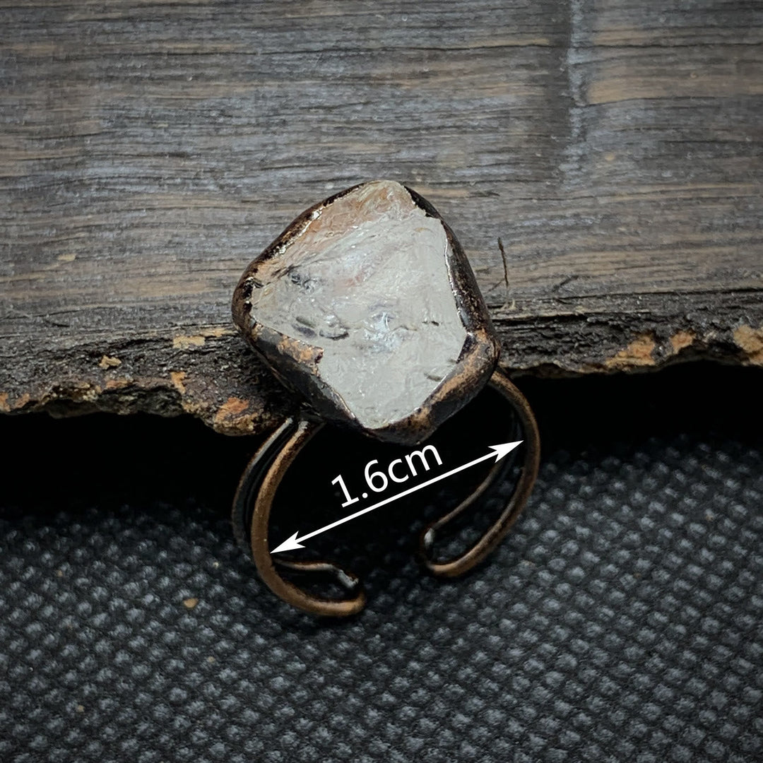 Ring für Damen | Natürlich | Rohstein-Geburtsstein | Gold | Stilvoll-Luzern Mode