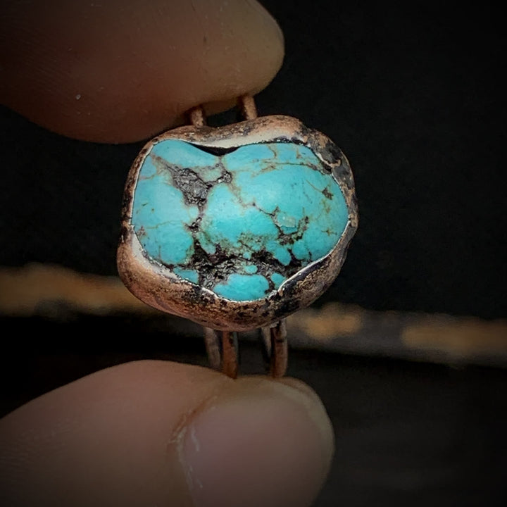Ring für Damen | Natürlich | Rohstein-Geburtsstein | Gold | Stilvoll-Luzern Mode