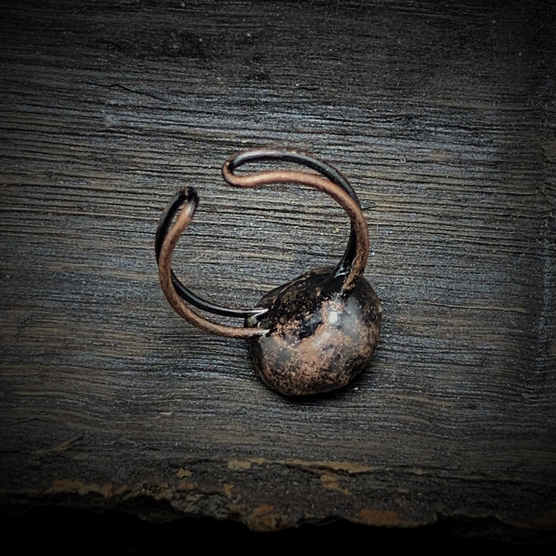 Ring für Damen | Natürlich | Rohstein-Geburtsstein | Gold | Stilvoll-Luzern Mode