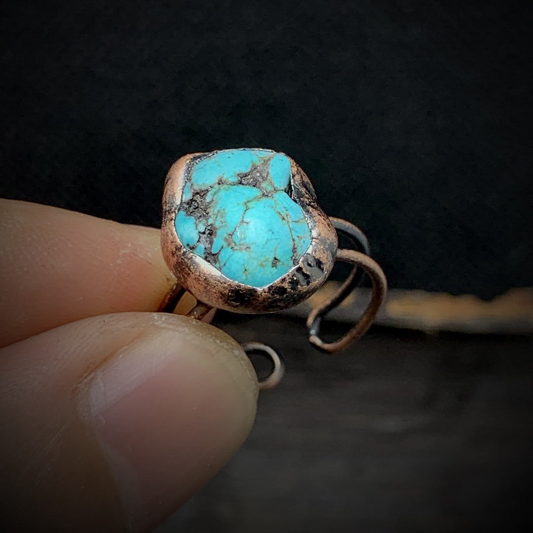 Ring für Damen | Natürlich | Rohstein-Geburtsstein | Gold | Stilvoll-Luzern Mode