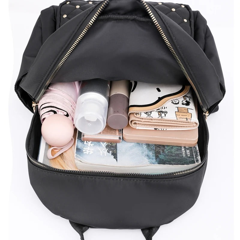 Leichter wasserabweisender Nylon-Rucksack für Damen – Reisen & Schule