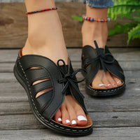 Orthopädische Wedgesandalen mit gewölbtem Knopf – Mirella