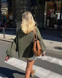 Oversized Damen Strickpullover mit Handtasche - Modetrend 2023-Luzern Mode