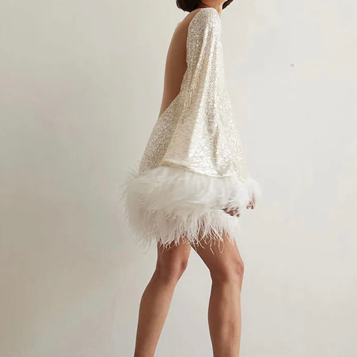 Pailletten-Kleid mit Federn für elegante Anlässe Damen-Luzern Mode