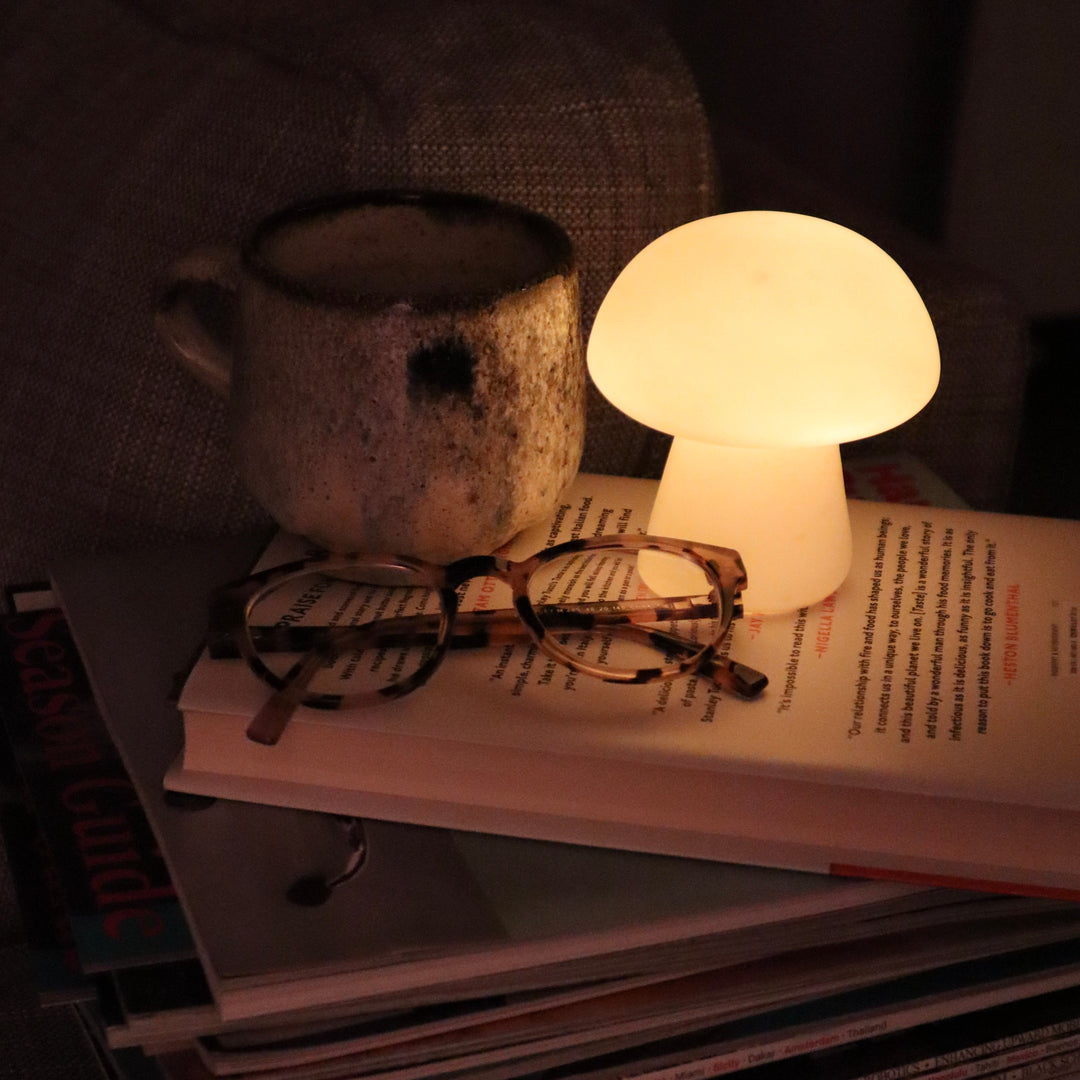 Pilz Lampe | LED Porzellan Stilvoll Weiß Vielseitig Langlebig-Luzern Mode