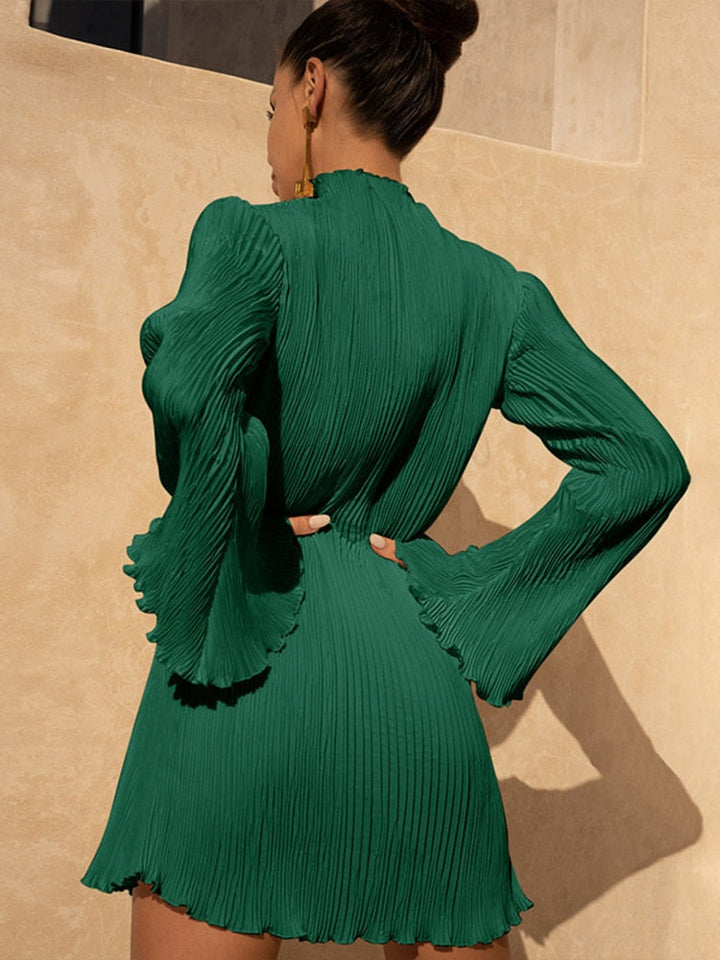 Plissiertes Damenkleid mit langen Ärmeln und Stehkragen-Luzern Mode