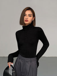 Damen Rollkragenpullover mit Knopfleiste - Eleganter Look-Luzern Mode
