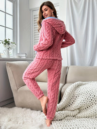 Damen Strick-Pyjama Set mit Kapuze für gemütliche Abende-Luzern Mode
