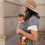 Babytrage | Ergonomisch, Waschbar, Atmungsaktiv, Komfortabel, Vielseitig, Sicher-Taupe Grau-Luzern Mode