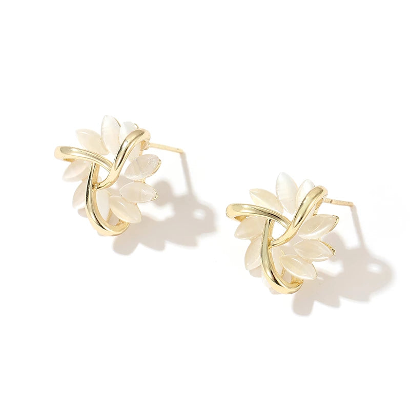 Ohrstecker für Damen | Gold | Opal | Blumen | Zeitlos | Stilvoll-Luzern Mode