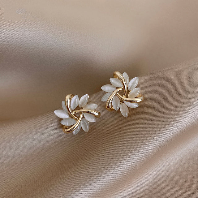 Ohrstecker für Damen | Gold | Opal | Blumen | Zeitlos | Stilvoll-Gold-Luzern Mode