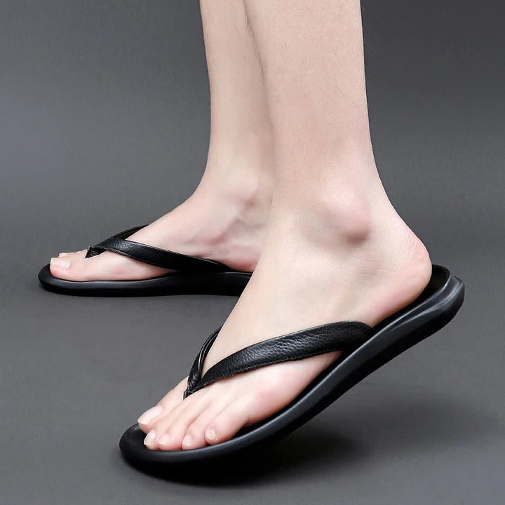 Rindsleder | atmungsaktiv | rutschfest | flexibel | flach | Slipper | Herren-Luzern Mode