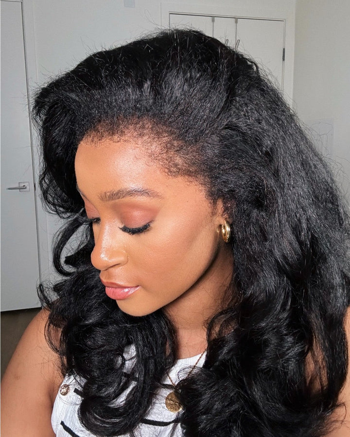 Schwarze HD Lace Perücke | Body Wave | Lockige Spitzen | 100% Natürlich-Luzern Mode