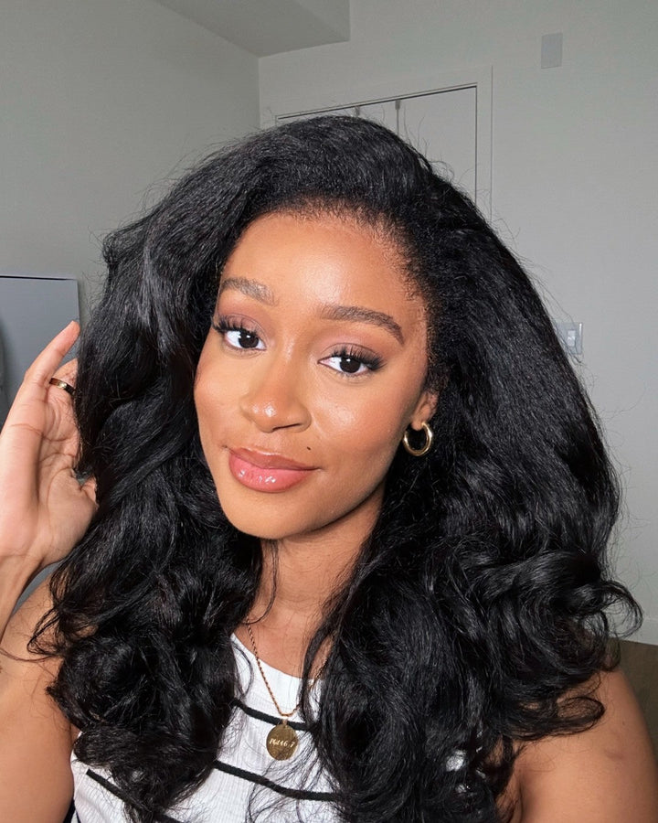 Schwarze HD Lace Perücke | Body Wave | Lockige Spitzen | 100% Natürlich-Luzern Mode
