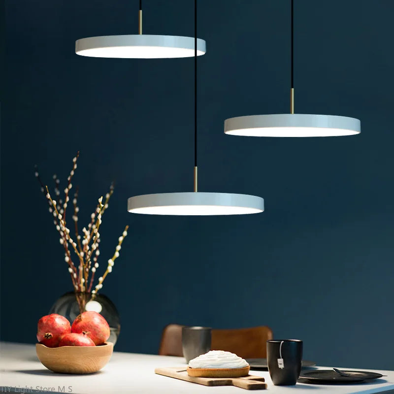 Hängelampe | Skandinavisch | Minimalistisch | Rund | Metall | Glas-Weiß-23cm-Weißes Licht-Luzern Mode