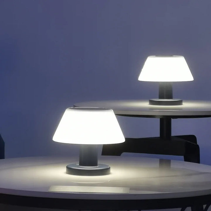 Tischlampe | Solarenergie Nachhaltig Modern Stilvoll Stimmungsvolles Licht Energiesparend-Luzern Mode