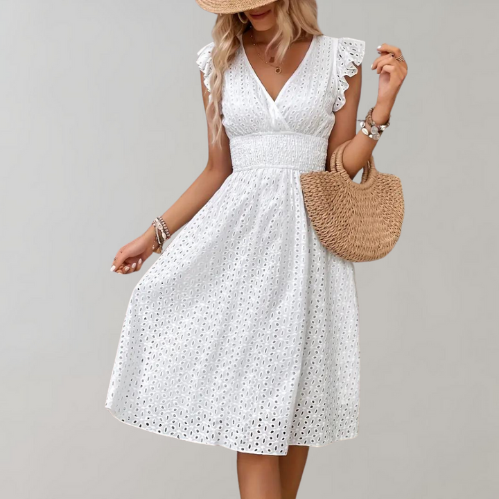 Sommerliches Damenkleid mit Spitze und Rüschenärmeln-Luzern Mode