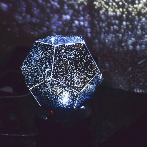 Sternenhimmel Projektor Lampe | Lichtshow | Stimmungsvolles Licht | Drehfunktion-Luzern Mode