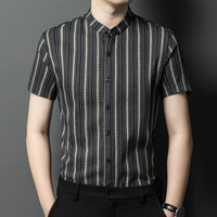Herren Kurzarmhemd mit Streifenmuster - Modern und Elegant-Schwarz-S-Luzern Mode