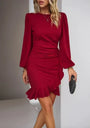 Elegantes Damenkleid mit Langarm und Rüschen-Design-Rot-S-Luzern Mode