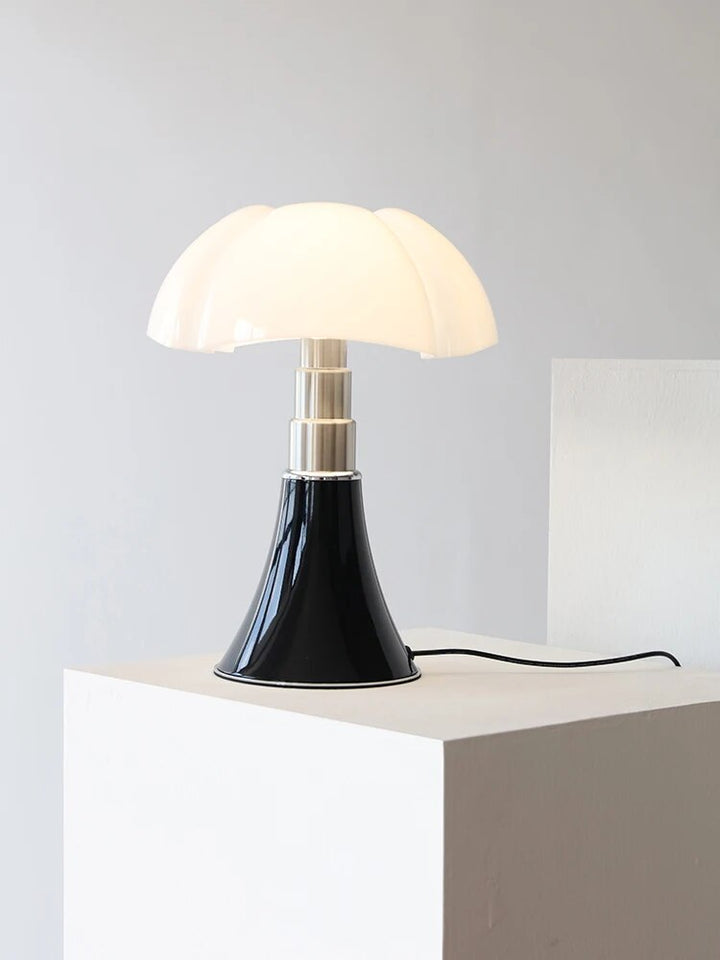 Blumen Tischlampe | LED | Energieeffizient | Verstellbar | Dimmbarkeit | Touch-Luzern Mode
