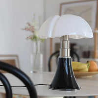 Blumen Tischlampe | LED | Energieeffizient | Verstellbar | Dimmbarkeit | Touch-Luzern Mode