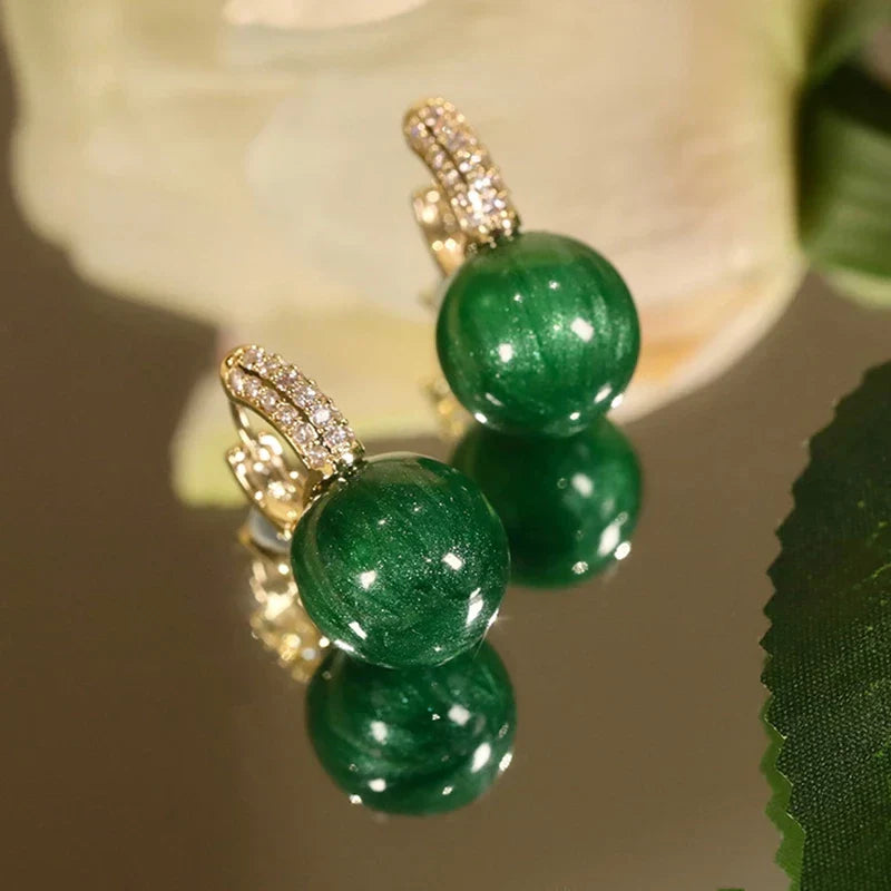 Ohrringe für Damen | Gold | Grüne Perlen | Stilvoll | Perfektes Geschenk-Luzern Mode