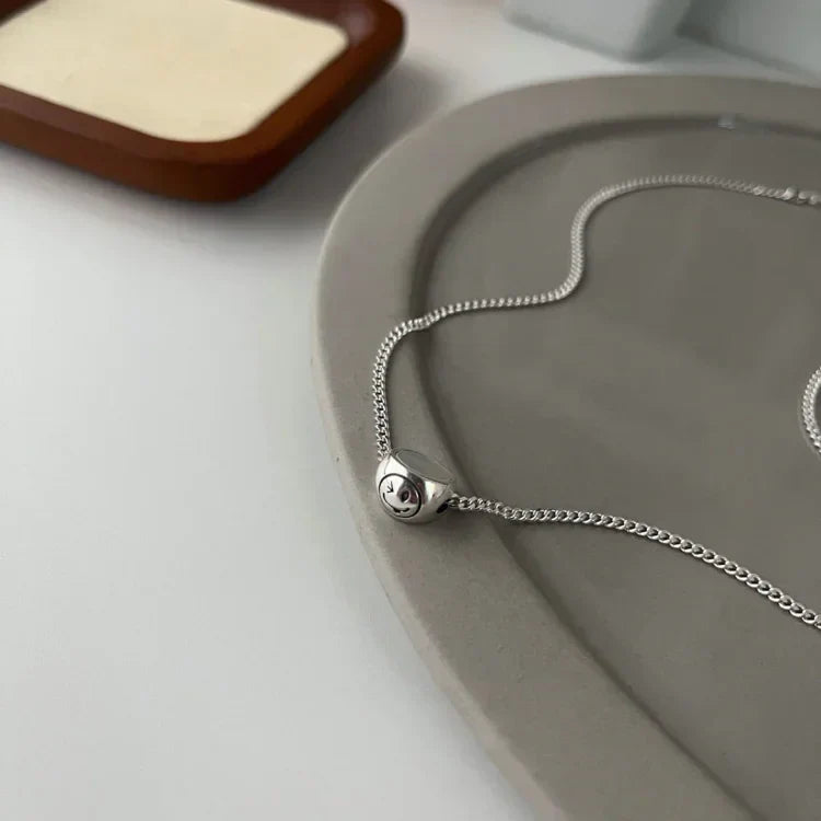 Damen Halskette | Anhänger Smiley Silber Einzigartig Langlebig Vielseitig Modern-Luzern Mode