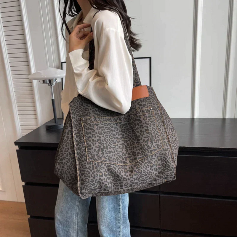 Jeansjacke mit Leopardenmuster Tasche für Damen kaufen-Schwarz-1-Luzern Mode