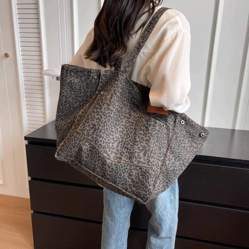 Jeansjacke mit Leopardenmuster Tasche für Damen kaufen-Luzern Mode