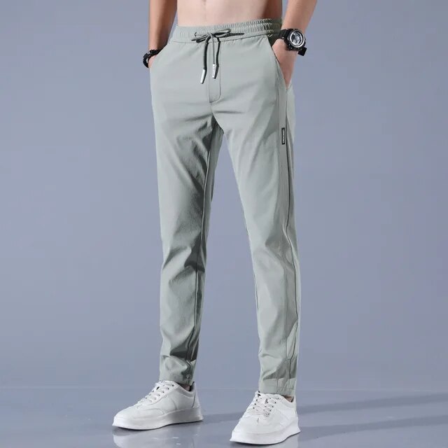 Herren Jogginghose mit Taschen - Bequeme Sporthose-Hellgrün-28-Luzern Mode