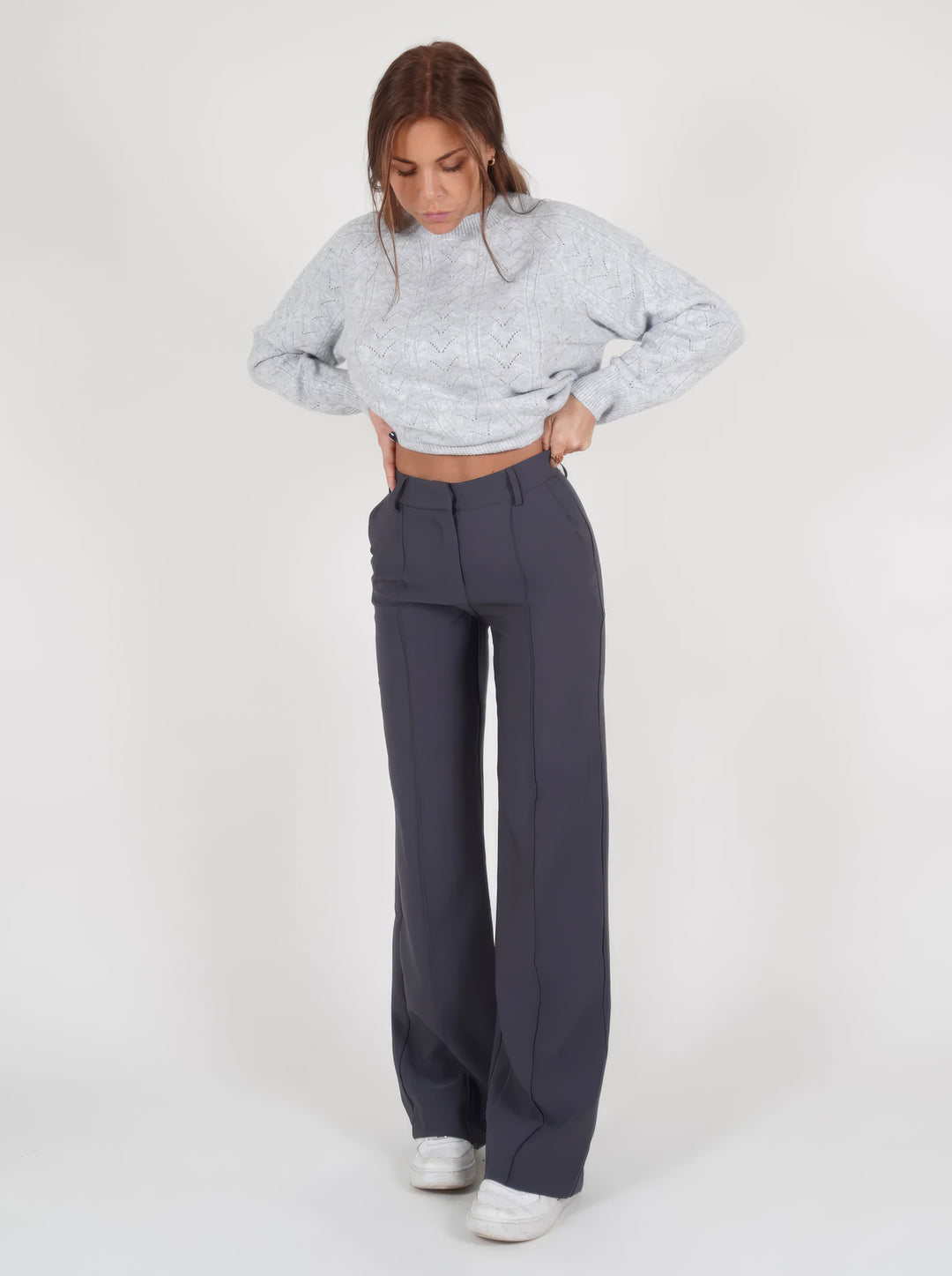 Damenmode: Elegante Hose mit weitem Bein und Top-Set-Grau-S-Luzern Mode