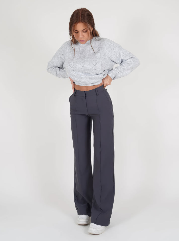Damenmode: Elegante Hose mit weitem Bein und Top-Set-Grau-S-Luzern Mode