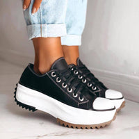 Damen Plateau Sneaker mit Keilabsatz und Schnürung-Schwarz-35-Luzern Mode